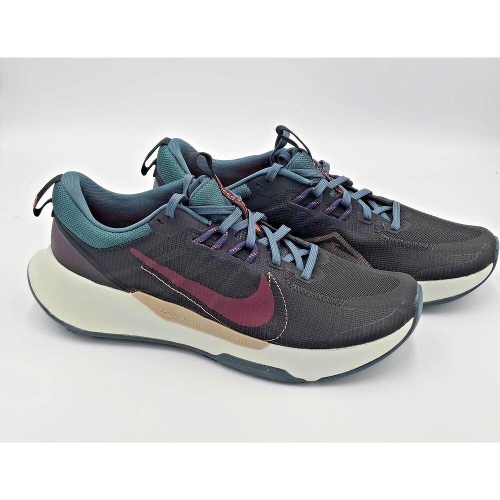 ike Juniper Trail 2 NN  10.5W | 9M Black Maroon Trail Shoes DM0821-003